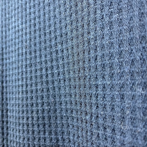 St. John's Bay waffle weave long sleeve pullover top Size M - Picture 7 of 8